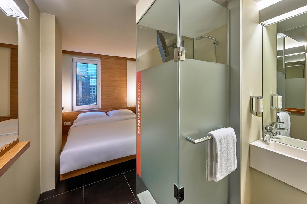 Easyhotel Frankfurt City Center Frankfurt nad Mohanem Exteriér fotografie